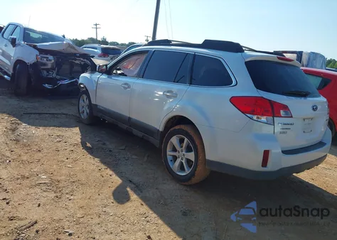 2013 Subaru Outback 2.5I Premium from USA, damaged, VIN 4S4BRBCC3D3265057